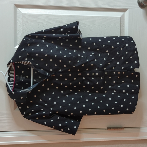 Talbots Tops - Talbot's Non-Iron Short sleeve button down polkadot blouse size 10